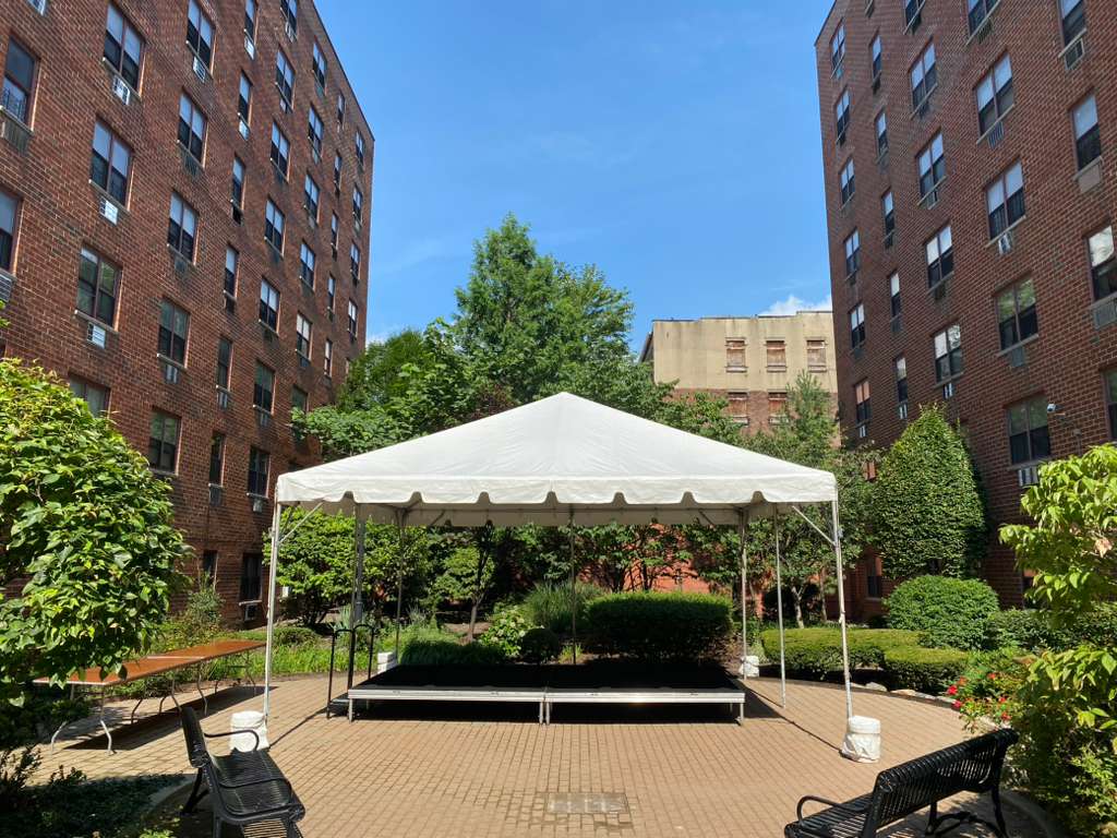 Large tent rental New York city center event